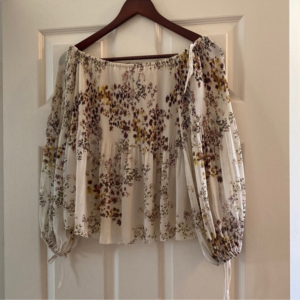 Aritzia Wilfred Talence Floral Chiffon Off The Shoulder Blouse Size Small